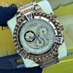 ساعت اینویکتا