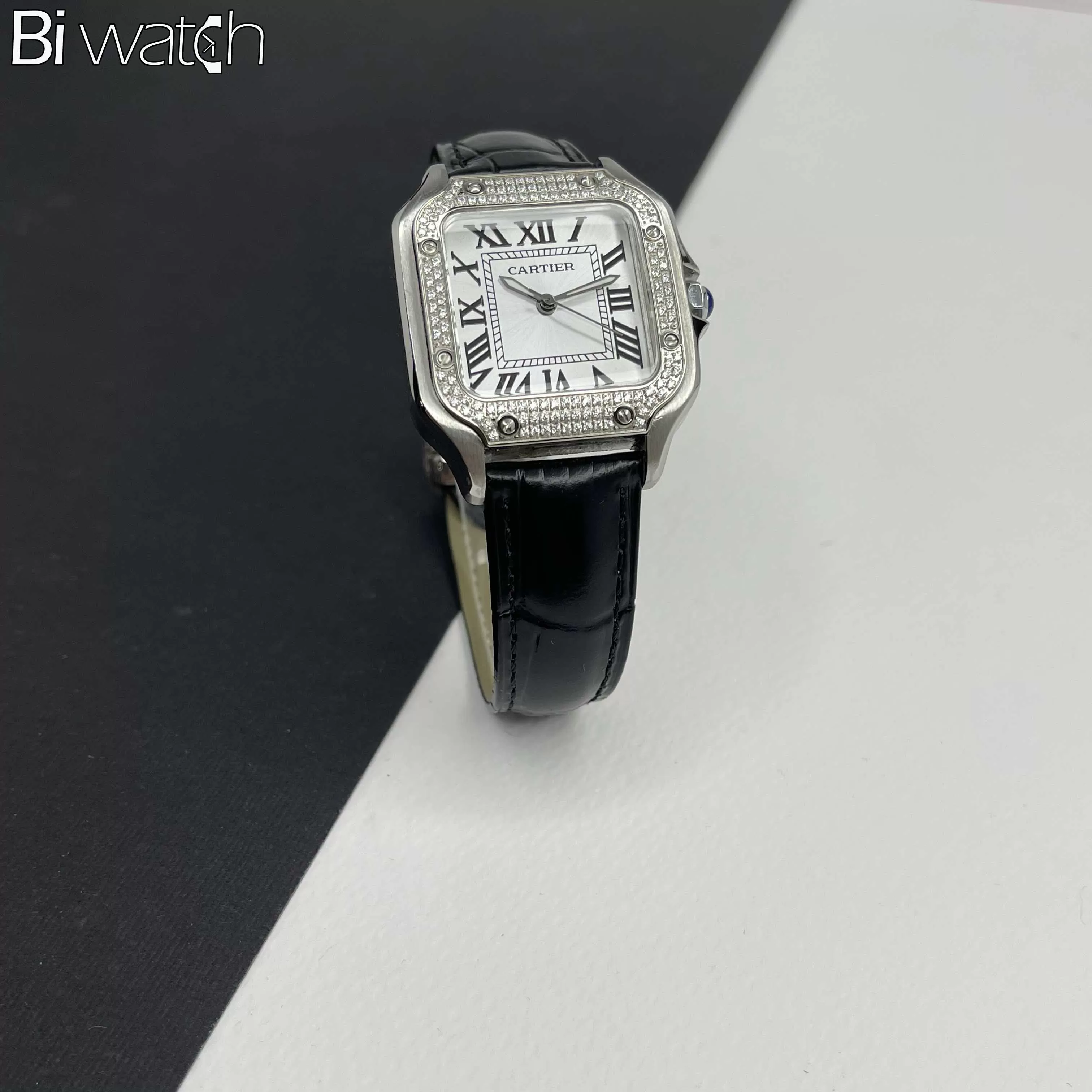 ساعت کارتیر نگین دار ساعت کارتیر نگین دار